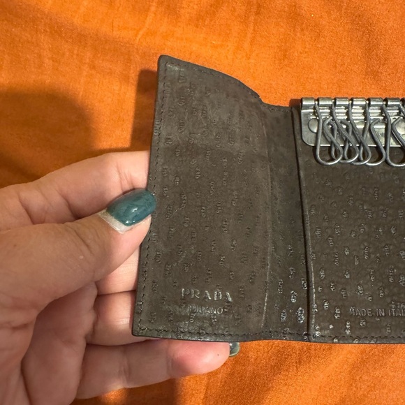 Prada key holder suede leather - Picture 6 of 6
